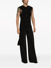 wide-leg trousers